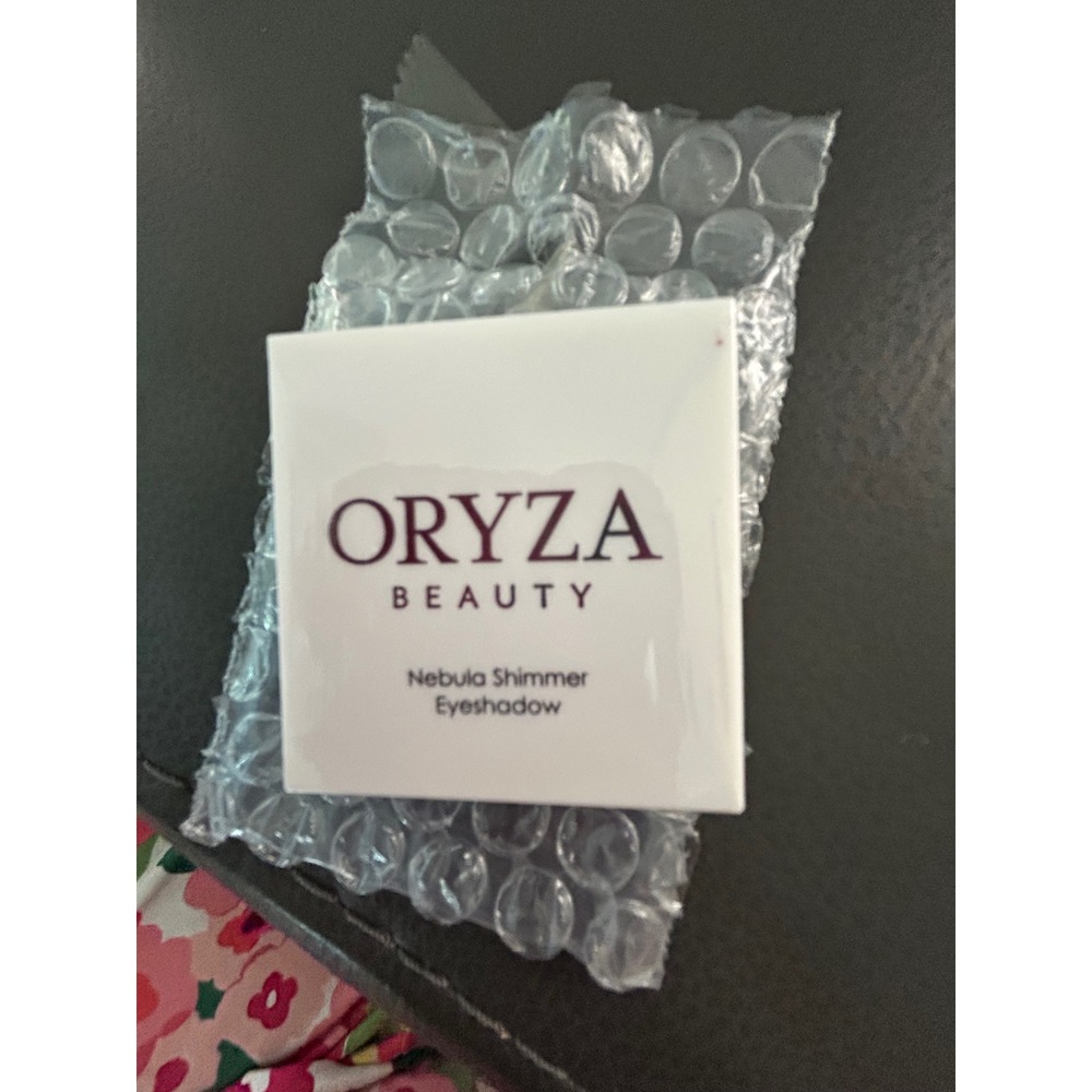Oryza‎ Beauty Nebula Shimmer Eyeshadow Single New